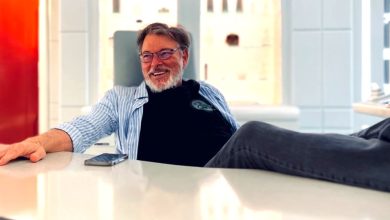 Se confirma la tercera temporada de Jonathan Frakes de Star Trek dirigiendo Strange New Worlds
