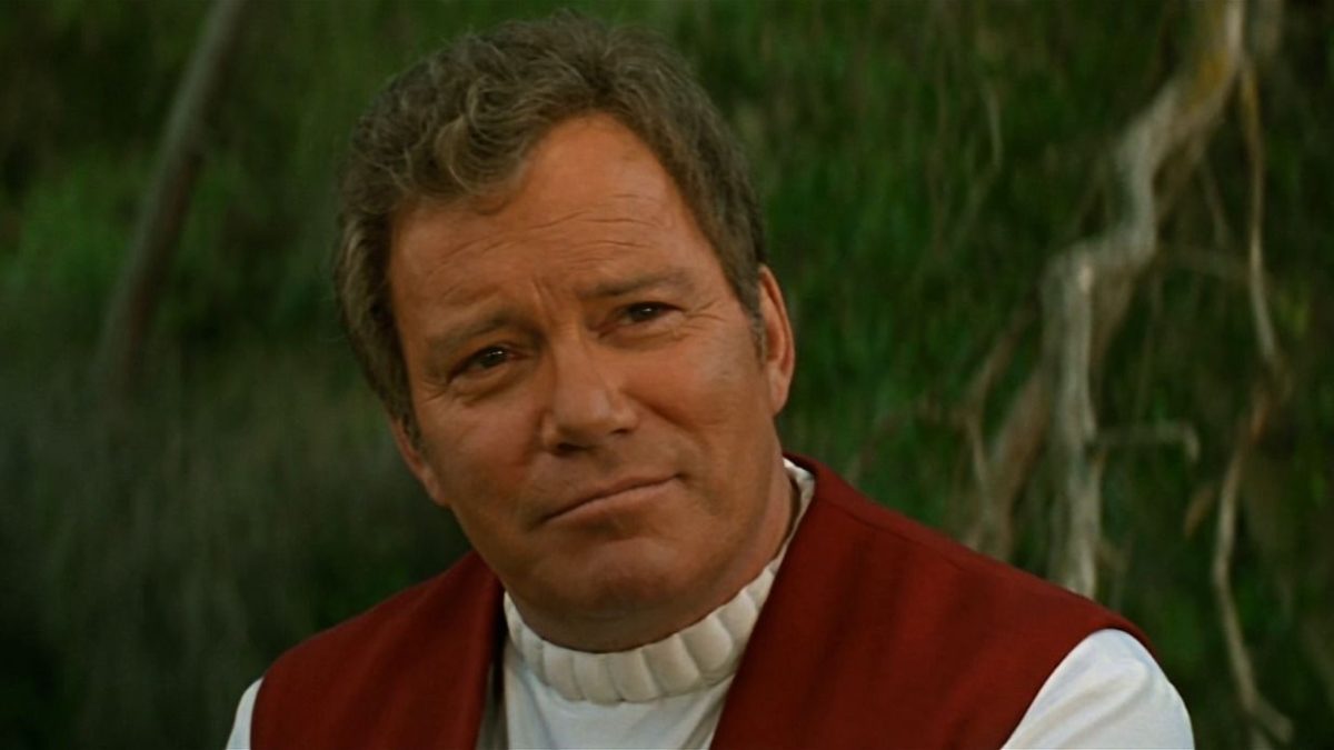 Star Trek revela exactamente cuántas regulaciones de la Flota Estelar violó Kirk como capitán