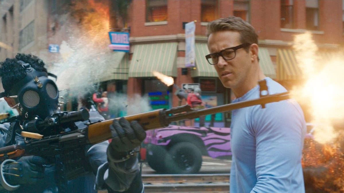 Tráiler de Free Guy: Ryan Reynolds lucha para salvar su ciudad