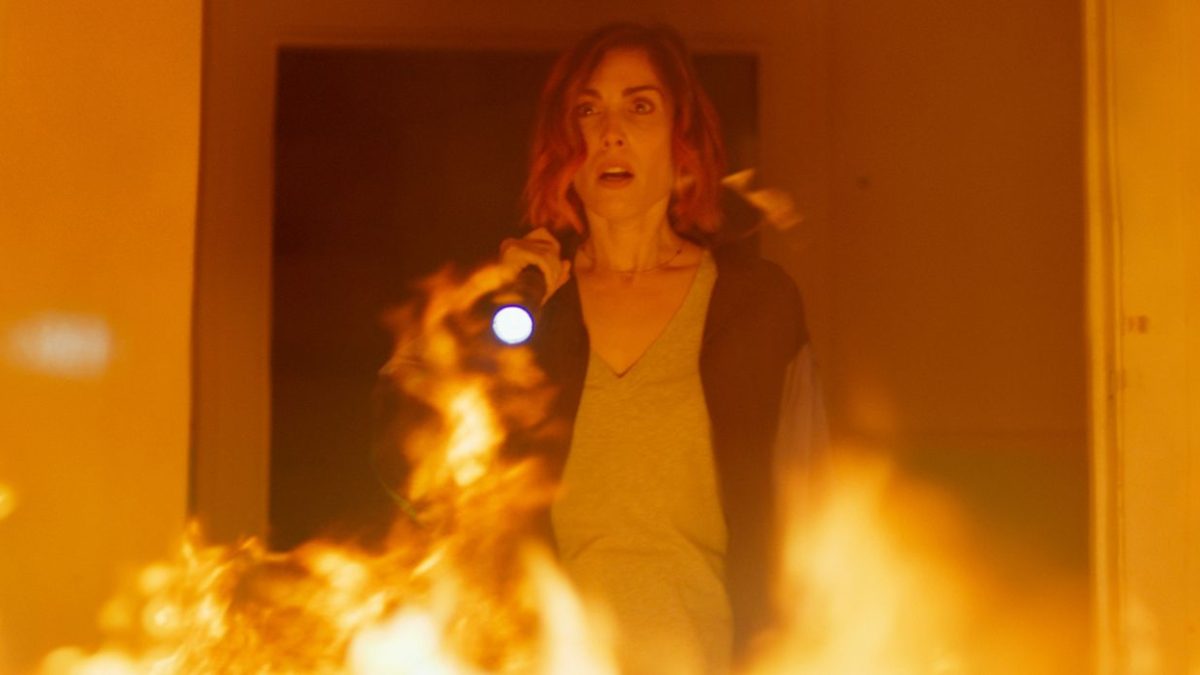 Tráiler demoníaco: la aterradora simulación de realidad virtual del director del Distrito 9