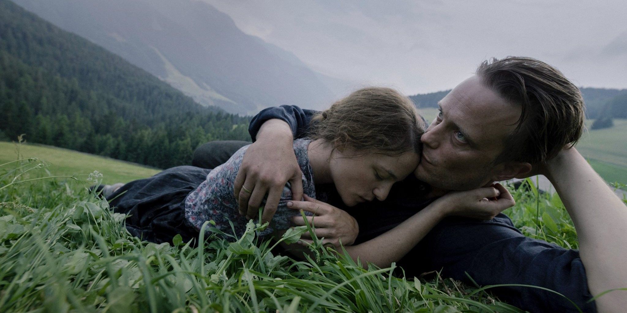 Un tráiler de vida oculta: Terrence Malick explora las creencias y la fe en la Segunda Guerra Mundial