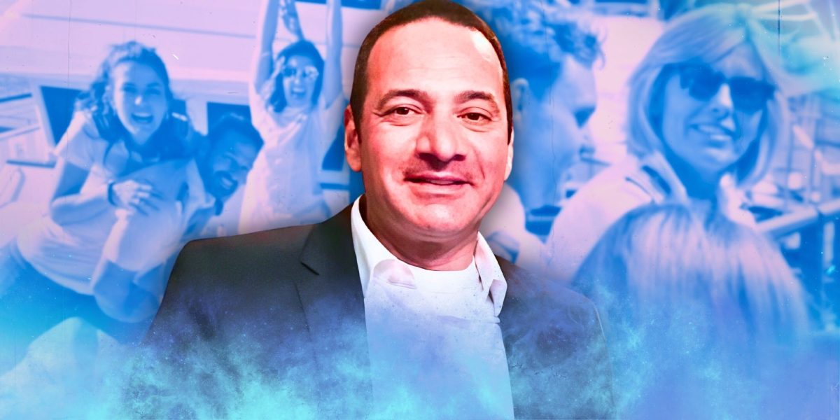 ¿Quién es el Dr. Francis Martinis?  (Y su conexión con la cubierta inferior)