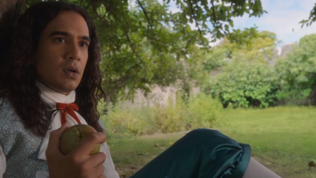 El director de casting de Doctor Who responde a la reacción violenta del casting de Isaac Newton en el episodio Wild Blue Yonder