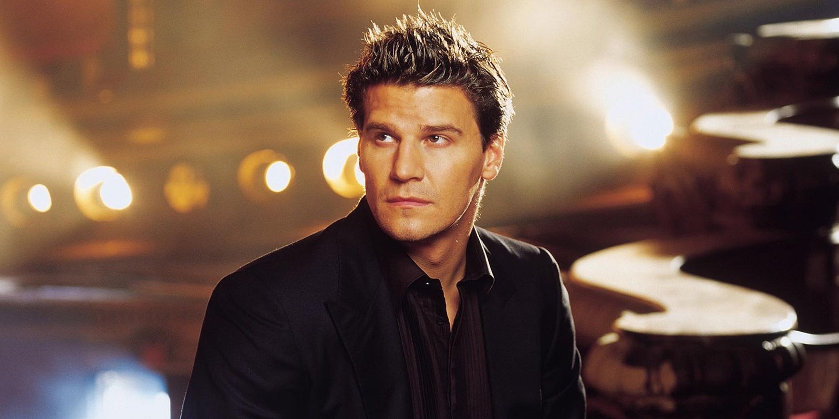 7 duras realidades sobre el personaje de Angel en Buffy, la cazavampiros