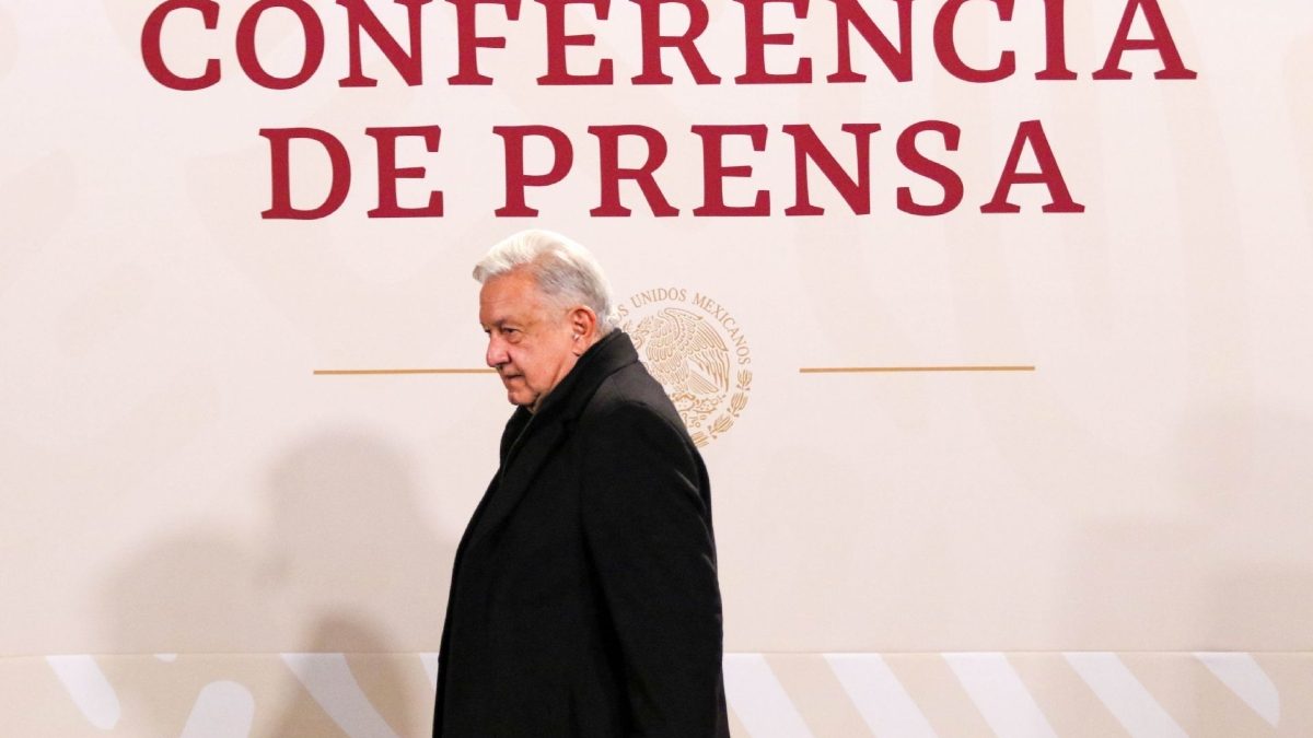 AMLO enviará reforma para desaparecer organismos autónomos