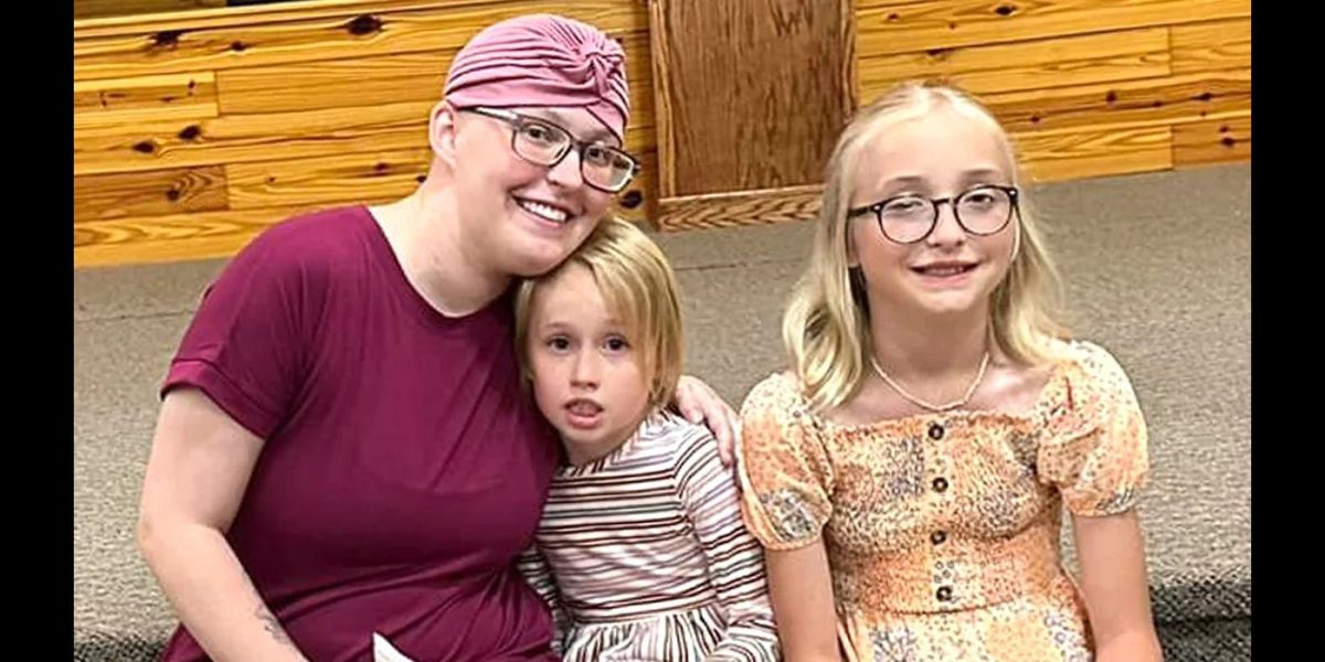 Aquí viene la estrella de Honey Boo Boo, Anna Cardwell, muere de cáncer, confirma Mamá June