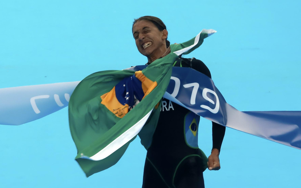 Atropellan a la triatleta brasileña Luisa Baptista mientras entrenaba
