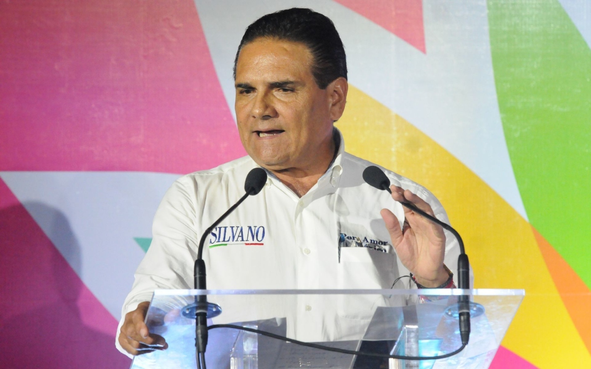 Aureoles rompe con Xóchitl Gálvez y deja su equipo de campaña