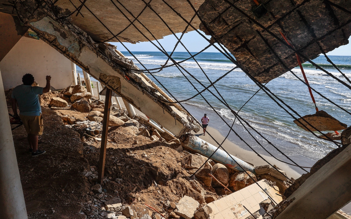 Comienza entrega de apoyos para reconstrucción en Guerrero por Otis