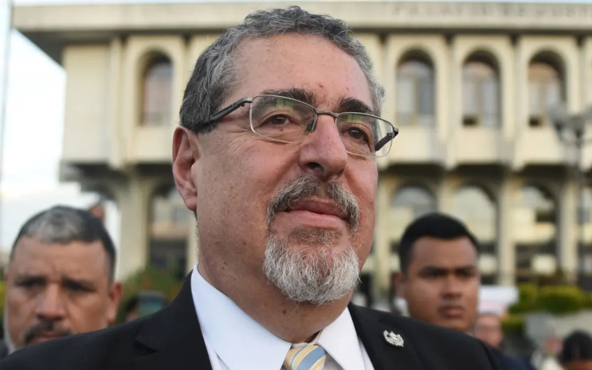 Corte de Guatemala ordena que Arévalo tome posesión en enero