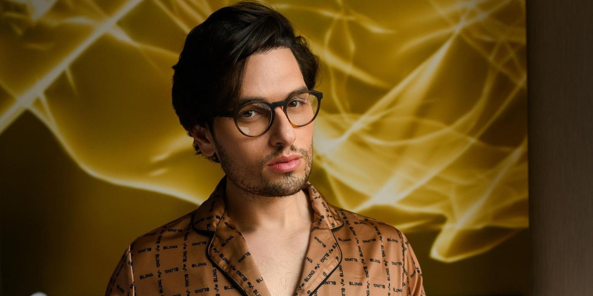 Dubai Bling: Explicación del concurso de boletos dorados de Ebraheem y del próximo programa de YouTube “Habibi Ebraheem” (está aprovechando su fama en el reality con el chocolate de Dubai)