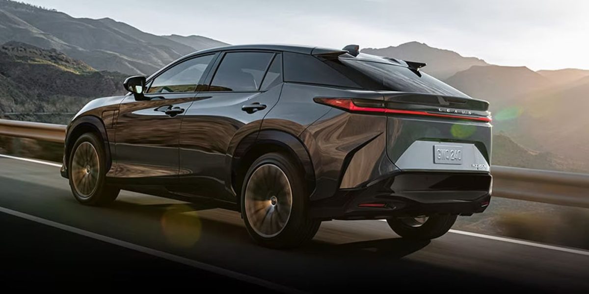 El Lexus eléctrico está aquí, pero el Modelo Y se interpone en su camino