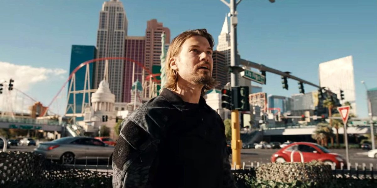 El obsceno programa de comedia de Netflix de los creadores de Cobra Kai obtiene una recepción mixta en Rotten Tomatoes