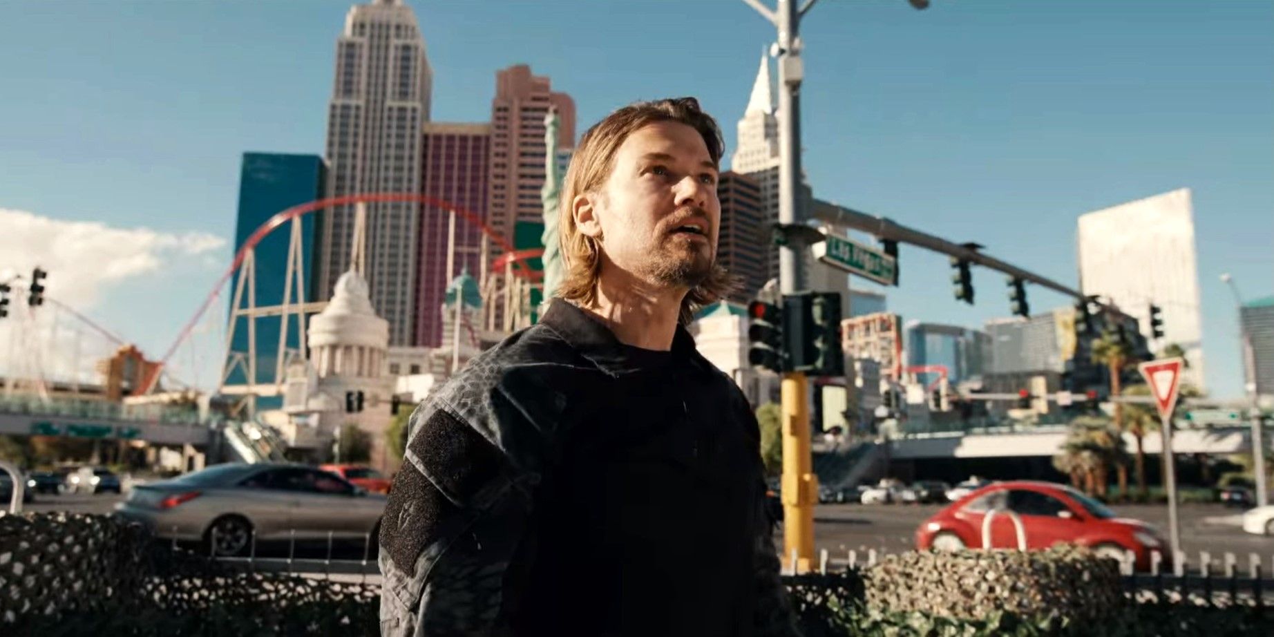 El obsceno programa de comedia de Netflix de los creadores de Cobra Kai obtiene una recepción mixta en Rotten Tomatoes