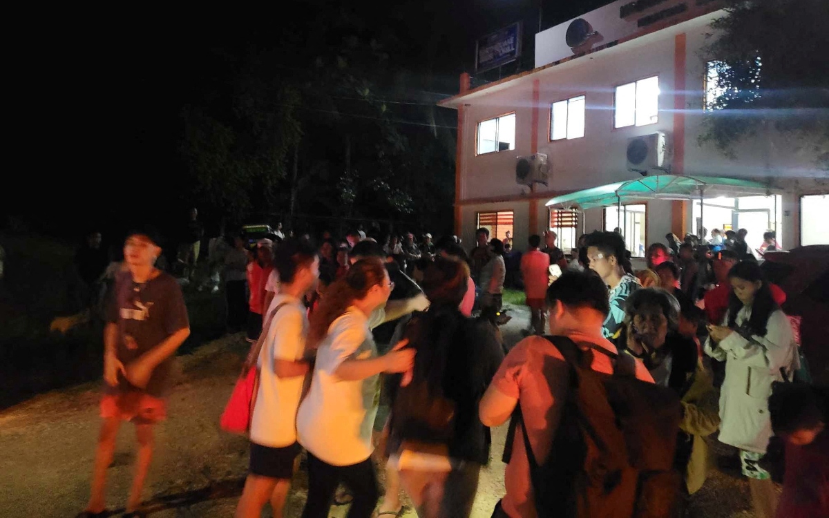 Emiten alerta de tsunami tras sismo de magnitud 7.5 en Filipinas