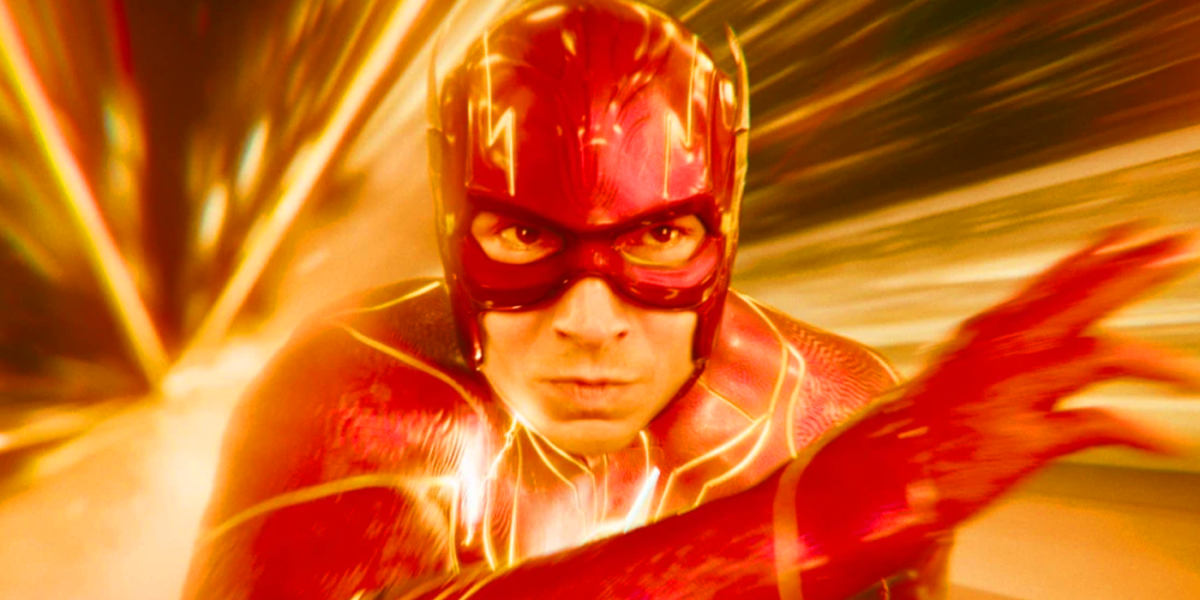 Flash Cosplay demuestra cómo debería verse realmente su velocidad máxima