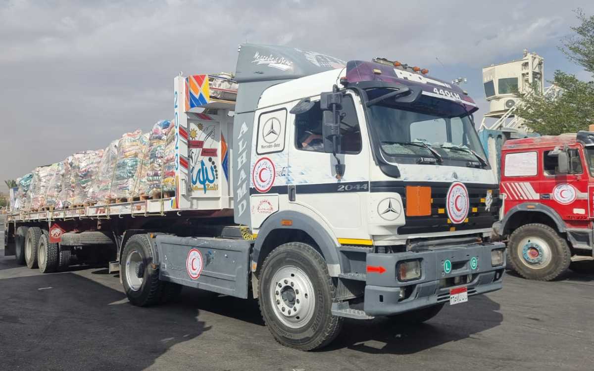 Israel permitió entrar 200 camiones con ayuda humanitaria a Gaza