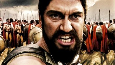 La fallida secuela de 300 de Zack Snyder recibe una actualización positiva del director después de que WB aprobara una epopeya de guerra "increíblemente homoerótica"