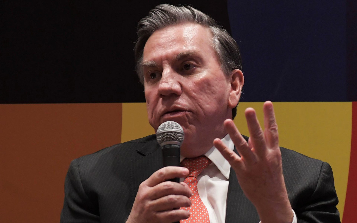 Laynez congela extinción de fideicomisos del Poder Judicial