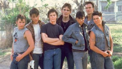 Lo que dijo Rob Lowe sobre trabajar con Tom Cruise en The Outsiders