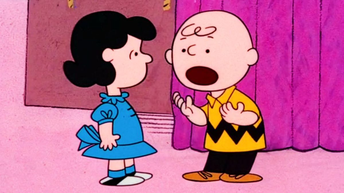 Los 10 cómics de Peanuts más divertidos en los que Charlie Brown se enfrenta a Lucy
