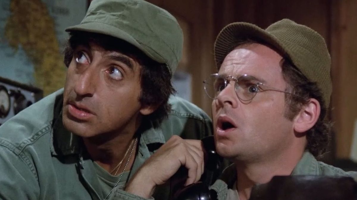 MASH Star recuerda la filmación de la salida de Radar y revela cómo salió mal inicialmente