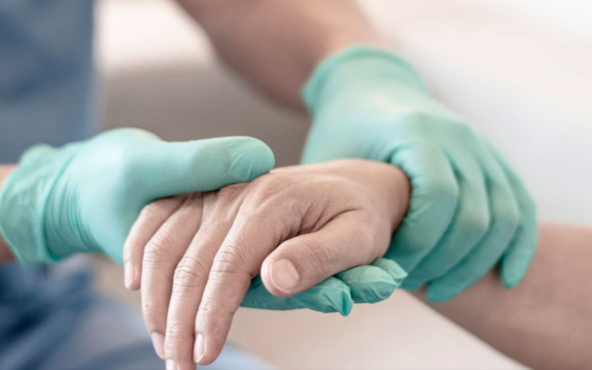 Mujer de 55 años, la primera en acceder al suicidio asistido por Sanidad italiana