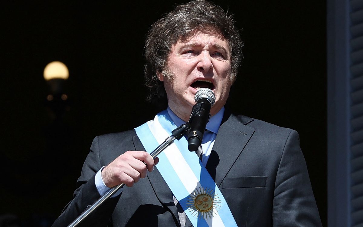 Privatizaciones y poderes extraordinarios durante todo su mandato: así es la ‘Ley ómnibus’ de Javier Milei