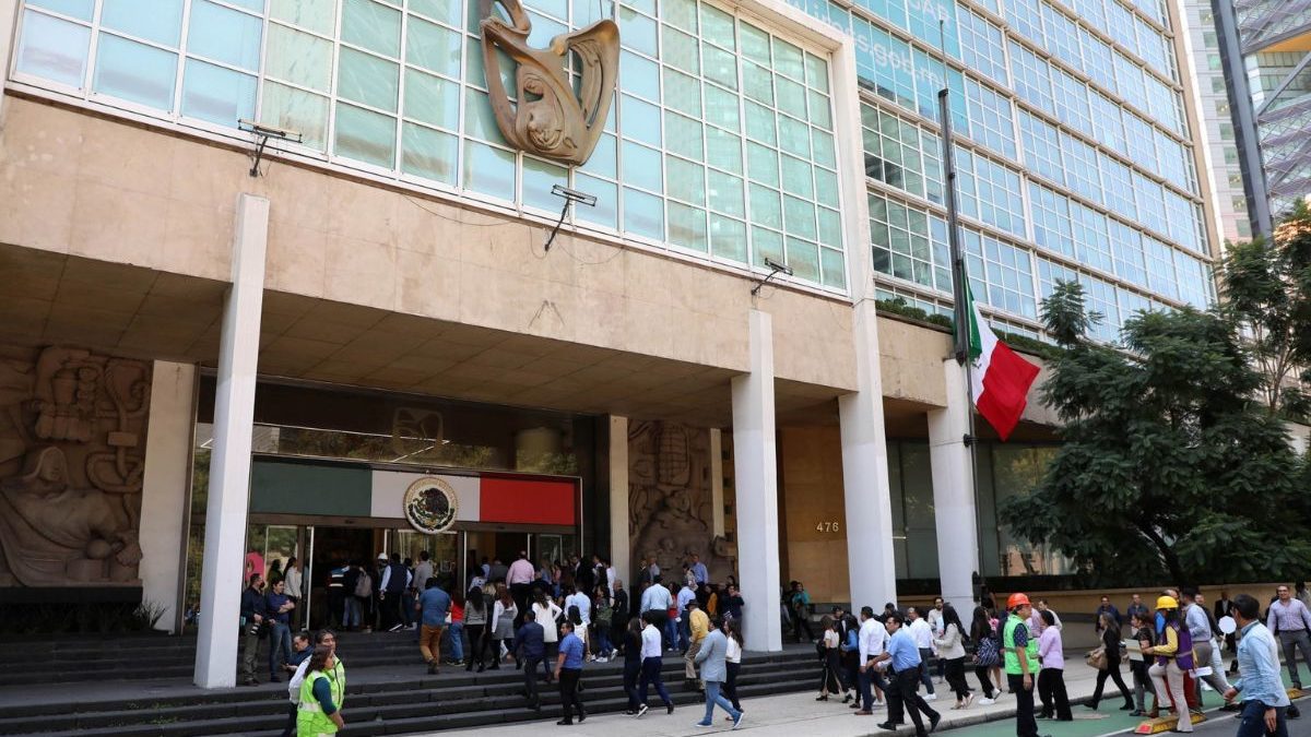Sistema de distribución de medicamentos debe cambiar profundamente: Tello
