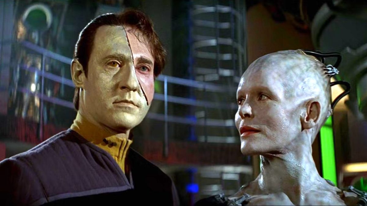 Star Trek: La reina Borg de First Contact le da a los datos "una muestra de la sexualidad humana", dice la actriz