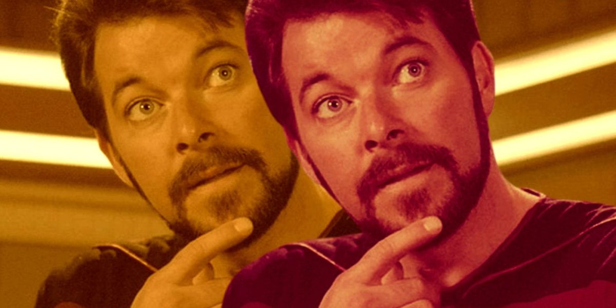 Jonathan Frakes as Commander Riker in Star Trek TNG