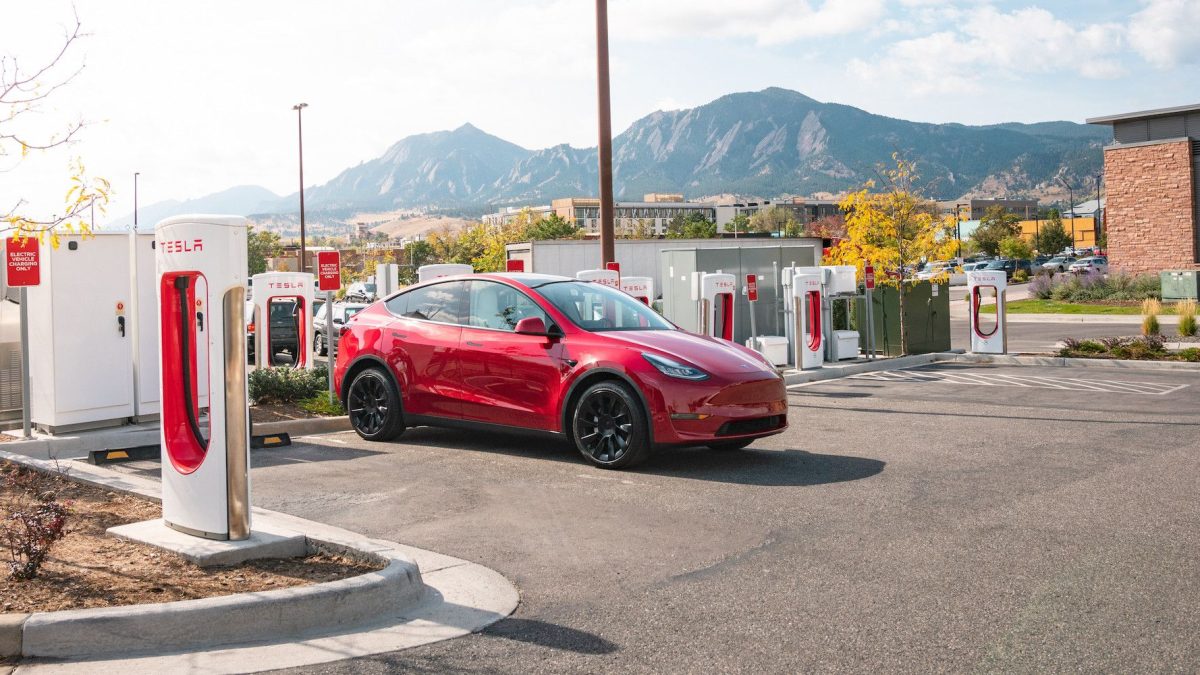 Tesla está un paso más cerca de abrir el acceso a los supercargadores en EE. UU.