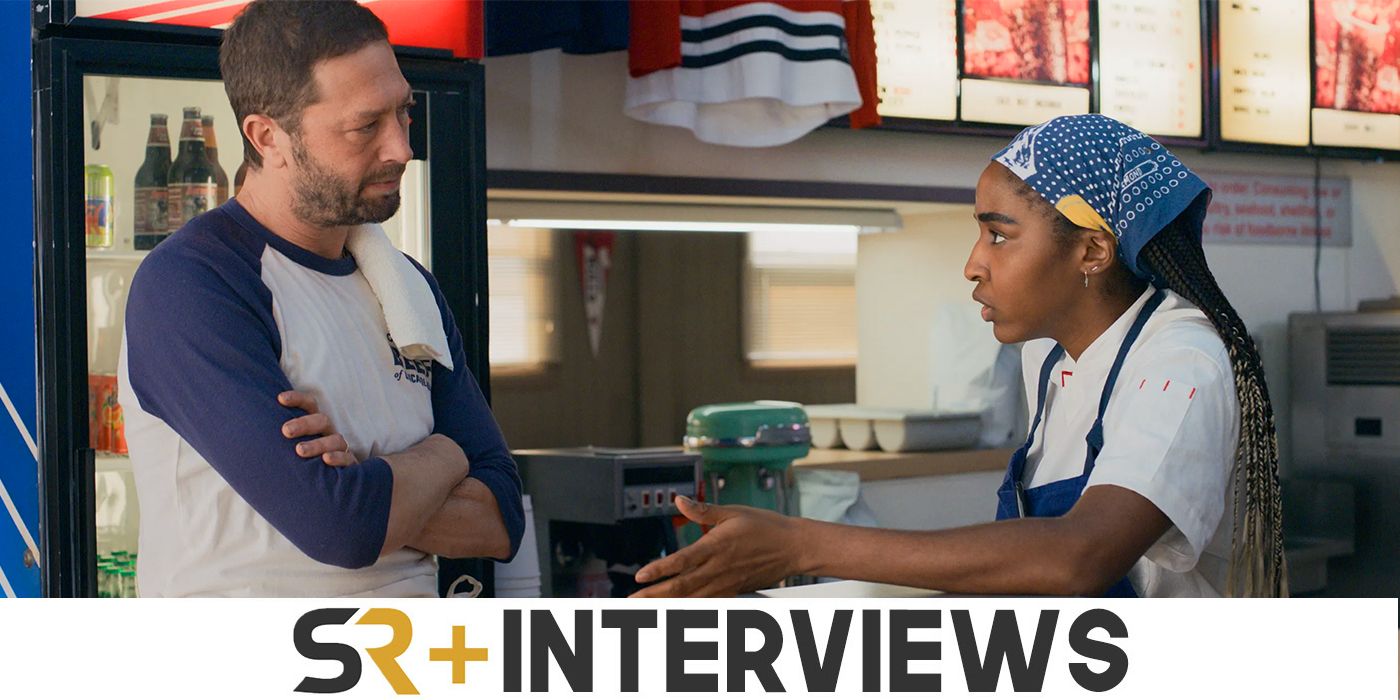 The Bear Star Ebon Moss-Bachrach habla sobre las menciones de Taylor Swift en la temporada 2