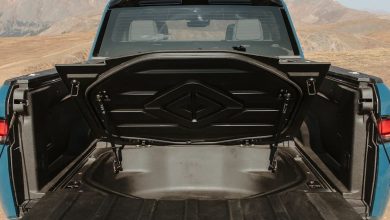 Todos los lugares interesantes donde puedes guardar equipo en el Rivian R1T