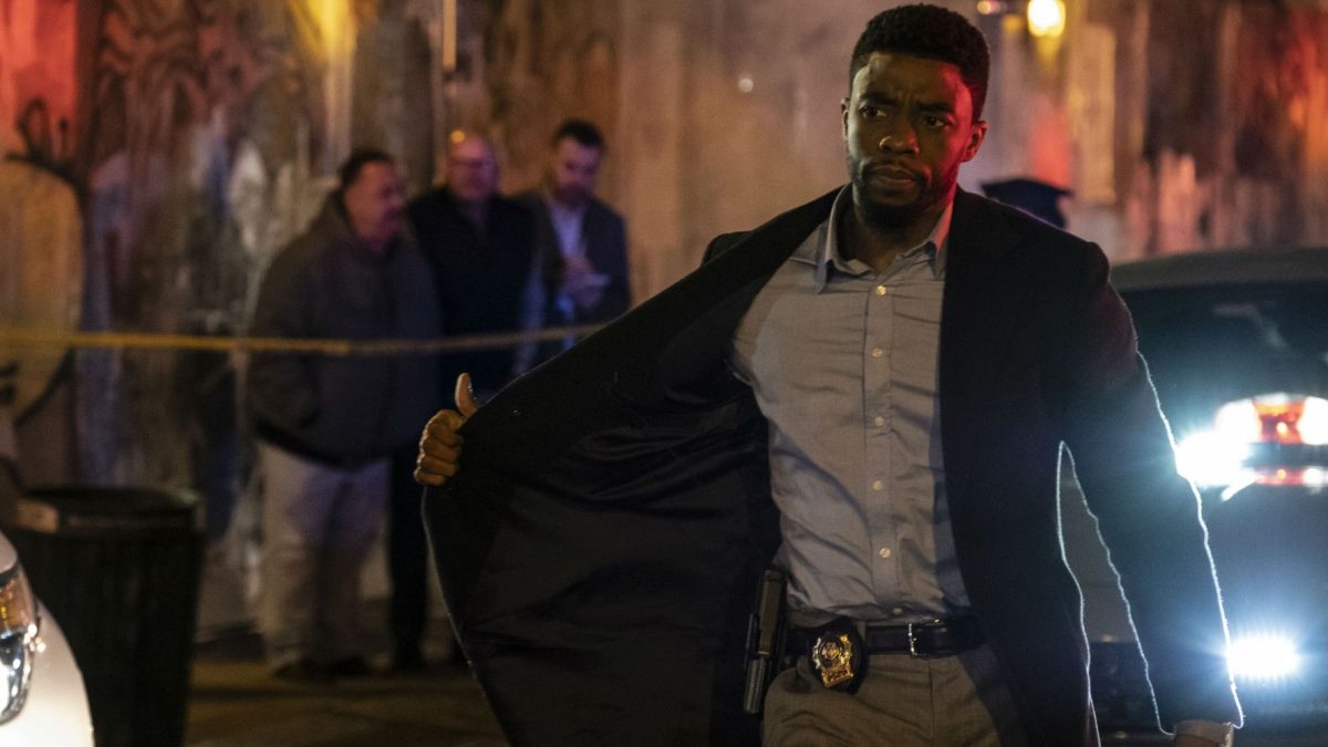 Tráiler de 21 Bridges: Chadwick Boseman es un detective con una misión