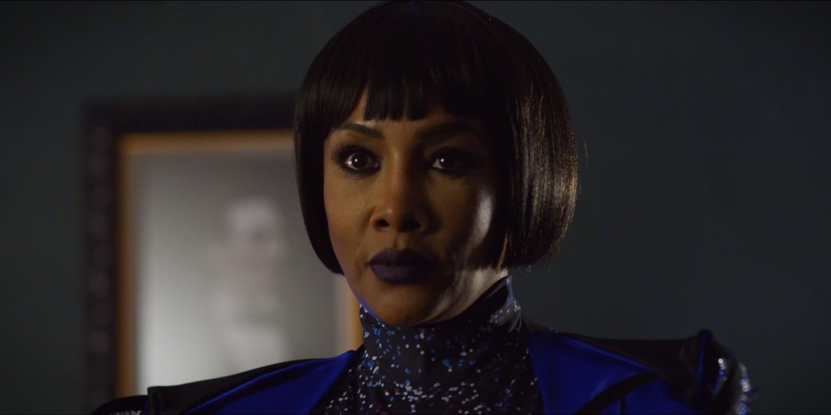 Tráiler de cruce: Vivica A. Fox lucha contra un arma biológica alienígena