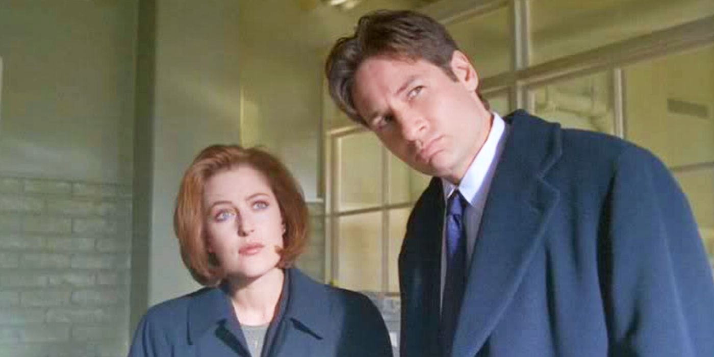 David Duchovny y Gillian Anderson escenan una reunión de X-Files juguetonamente desordenada en un espectáculo de premios (y olviden hacer su trabajo real)