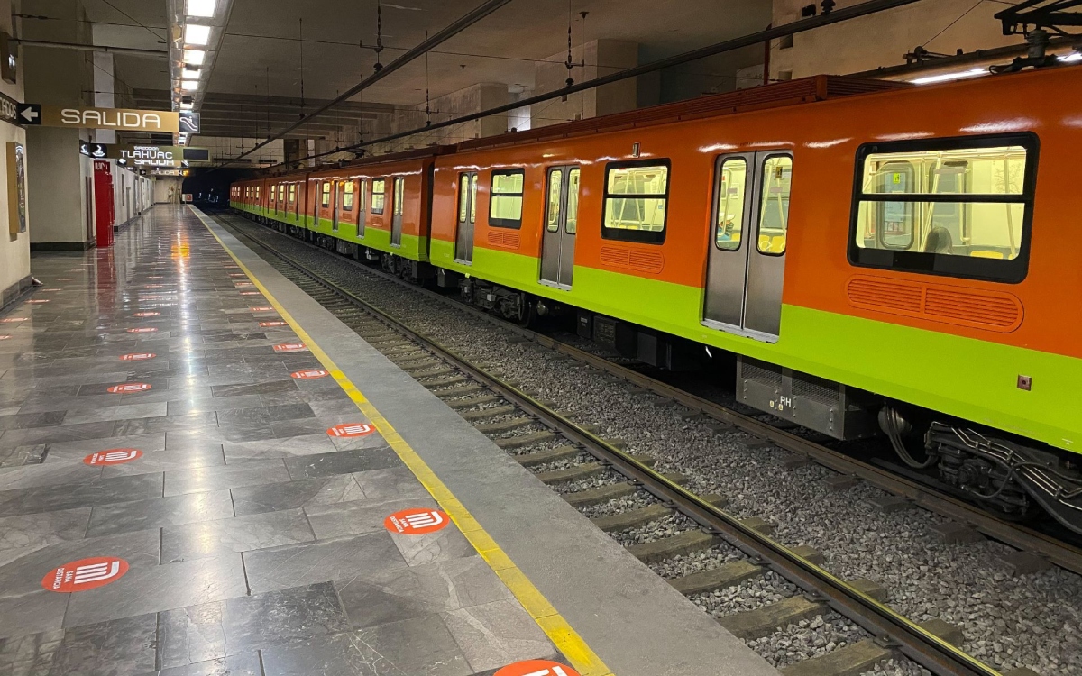 ¿Cuáles serán los horarios del metro y metrobús en Navidad y Año Nuevo?