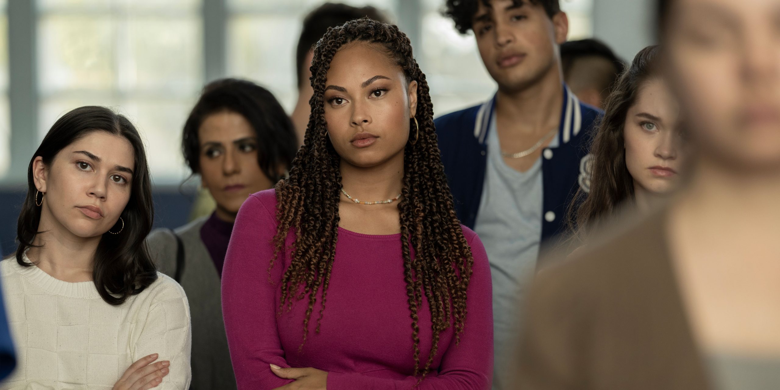 Rainbow Wedell presenta un avance de los inquietantes pasillos de los espíritus escolares de Paramount+