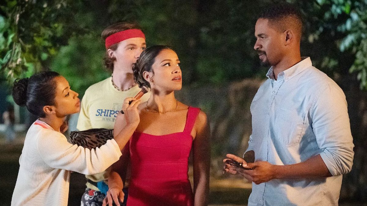 Jane The Virgin y New Girl Stars lideran la comedia romántica de Netflix en imágenes de jugadores
