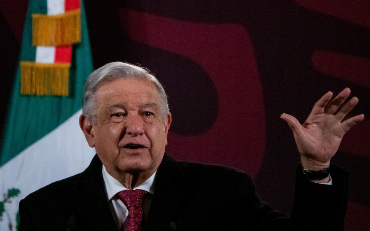 AMLO acusa a Azucena Uresti de estar ‘abiertamente’ en su contra