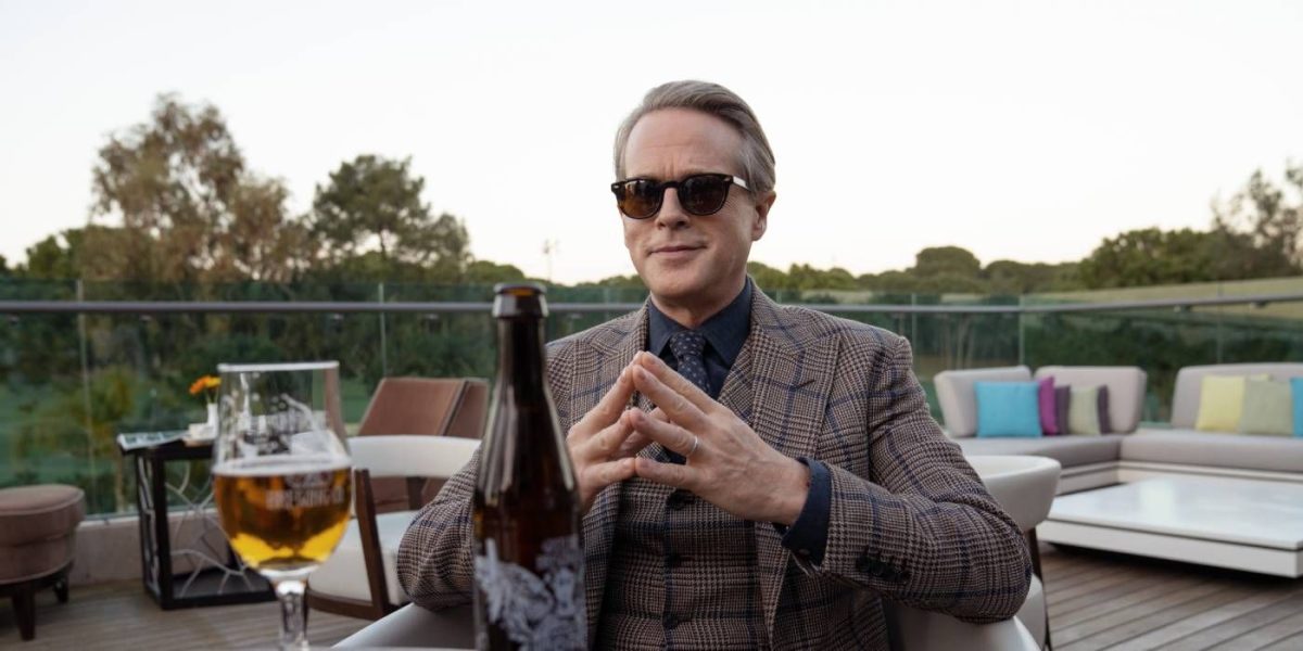 Cary Elwes sobre sumergirse en el mundo de los espías para la Operación Fortune