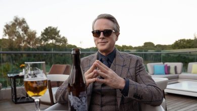 Cary Elwes sobre sumergirse en el mundo de los espías para la Operación Fortune