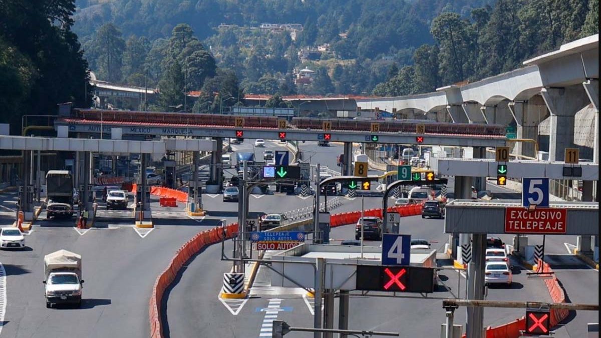 Cierran autopista México-Toluca en ambos sentidos ¡Toma tus precauciones!