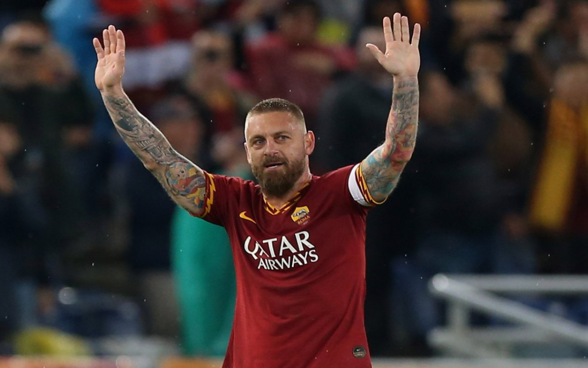 Daniele De Rossi toma las riendas de la AS Roma, tras la salida de Mou | Video
