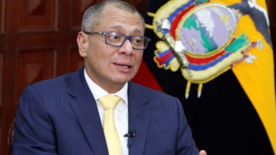 Dictan prisión preventiva contra exvicepresidente de Ecuador acogido en Embajada de México