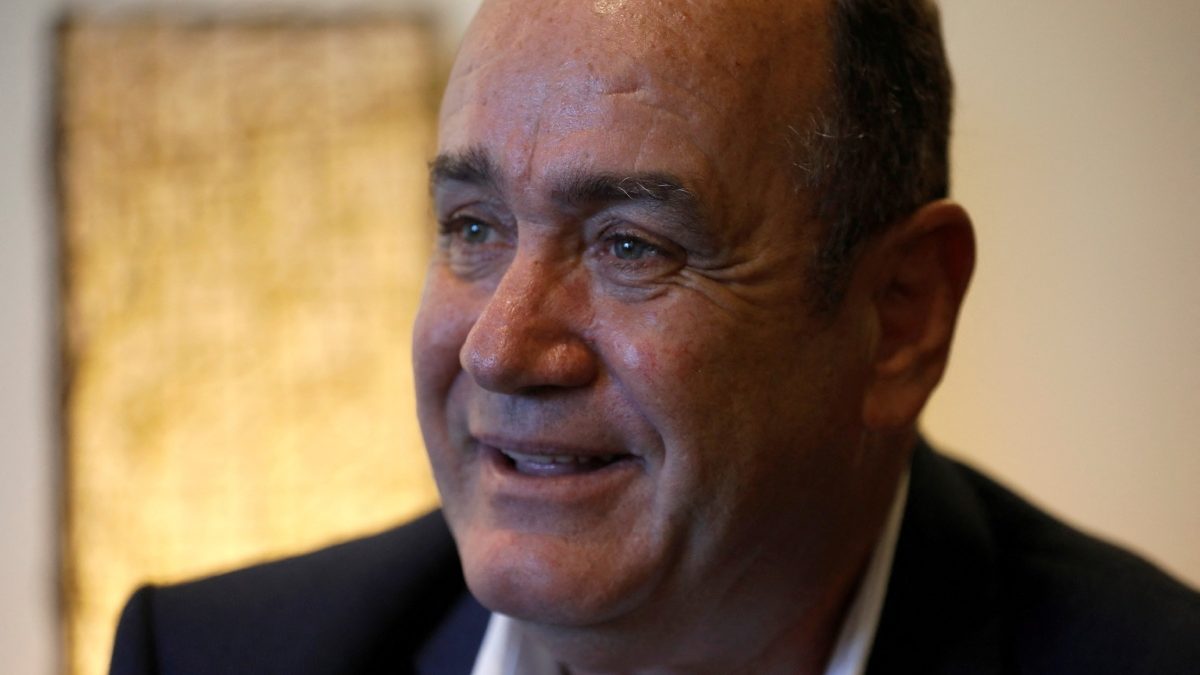 EU anuncia sanciones por corrupción contra Alejandro Giammattei, expresidente de Guatemala