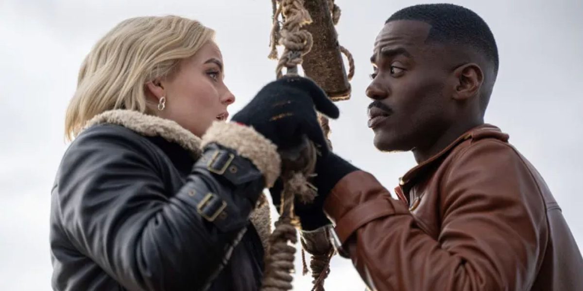 El especial de Navidad de Doctor Who de 2023 copia otro episodio de RTD de hace 18 años