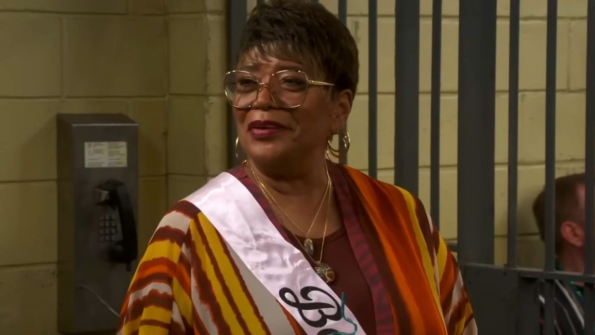 El futuro del renacimiento de Roz's Night Court después del regreso de la temporada 2 recibe una respuesta optimista de la estrella