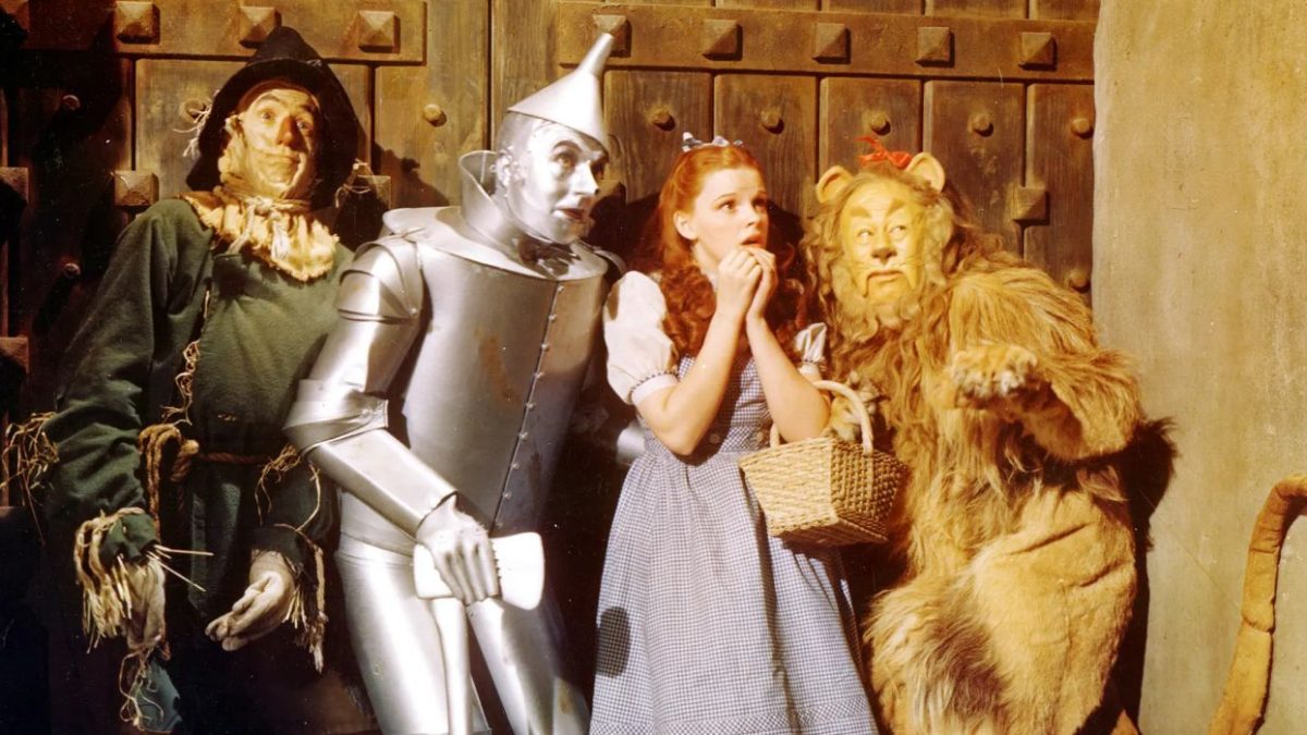 El guión no hecho de Wizard Of Oz 2 tiene una historia tonalmente diferente a la versión de 1939, se burla del escritor